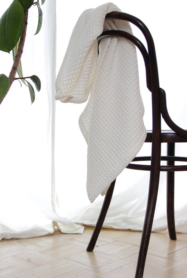 Waffelpique Handtuch weiß